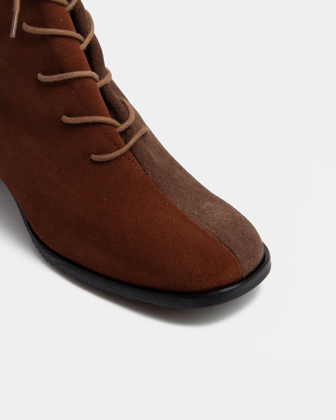 Sample Indus Mahogany Brown