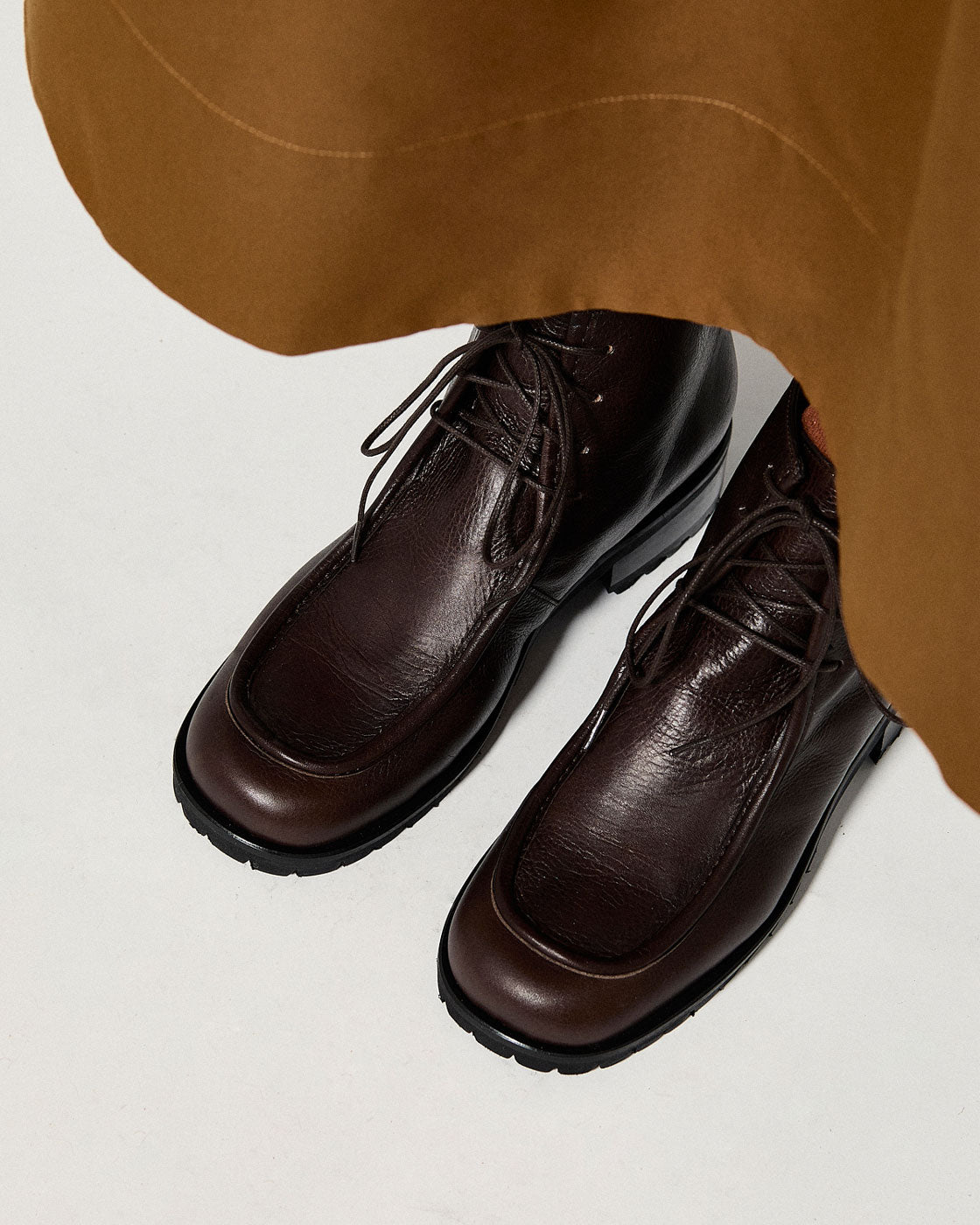 ERA MARRON OSCURO