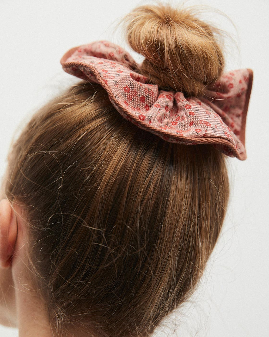 SCRUNCHIE PINK