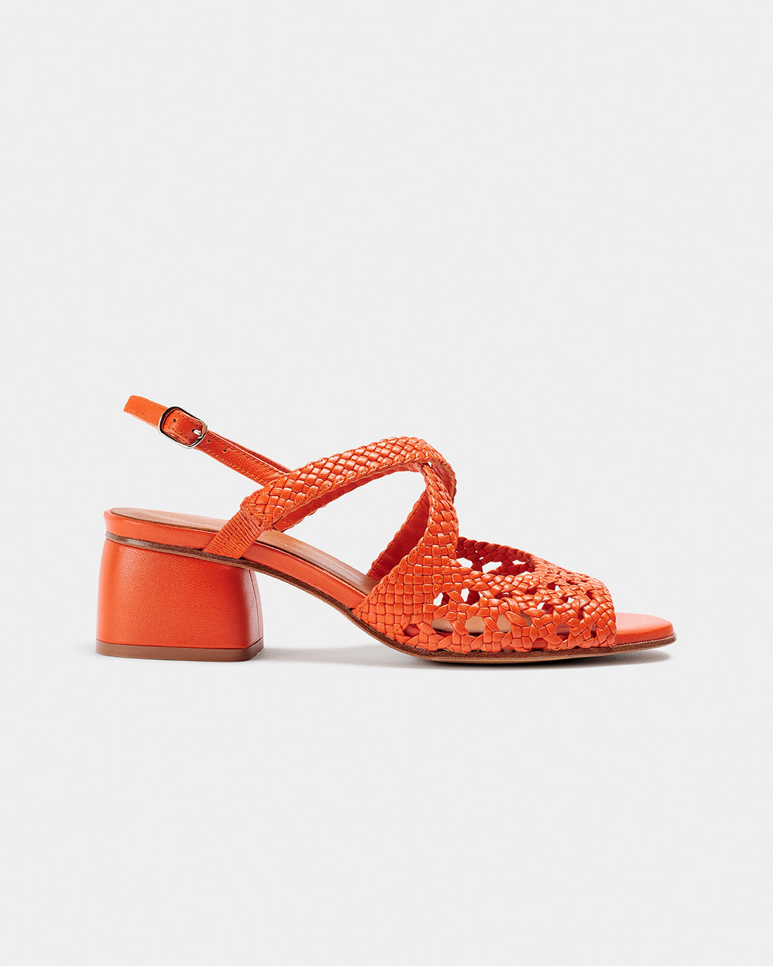Naguisa Woven Sandals