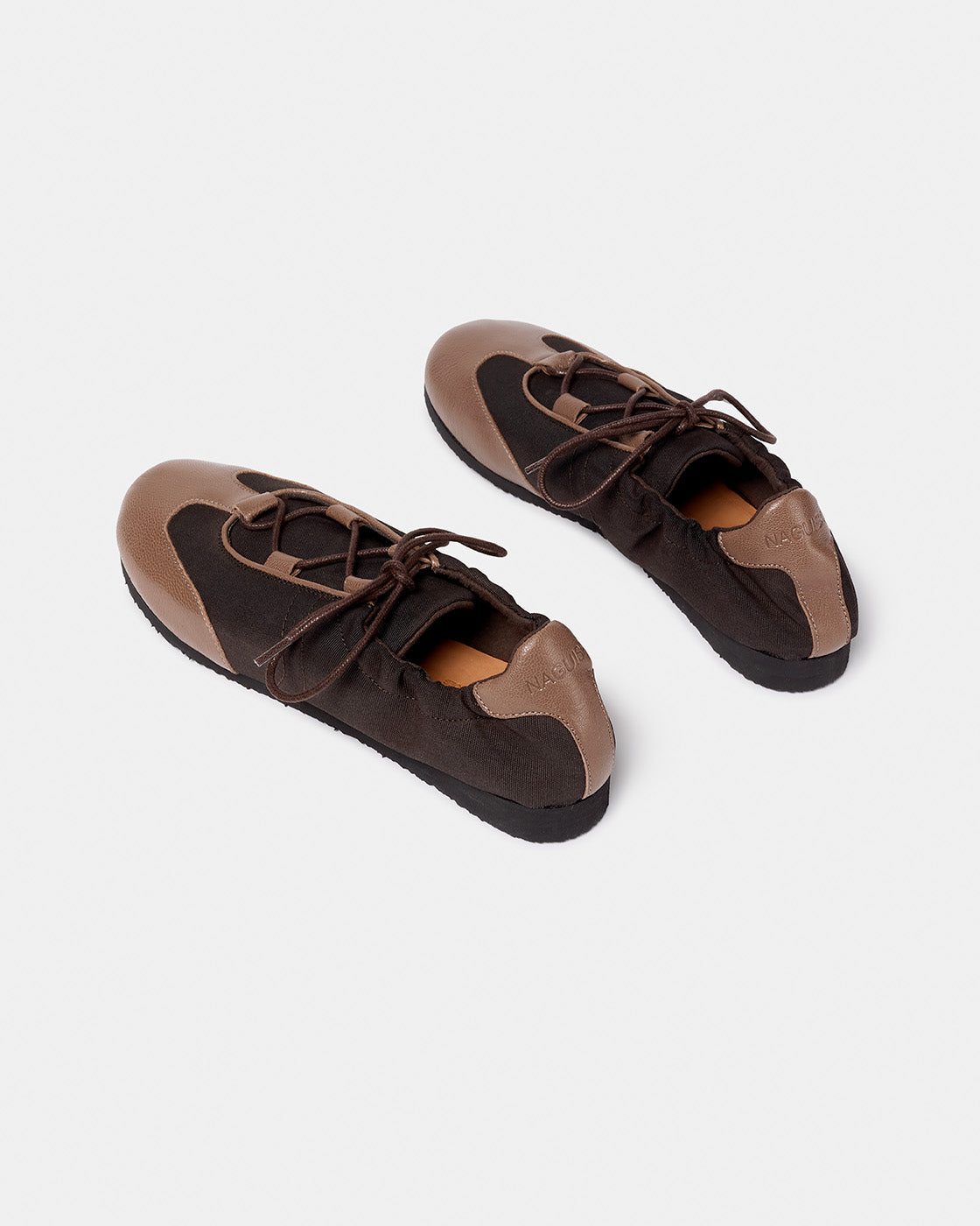 RALUCA BROWN WAX