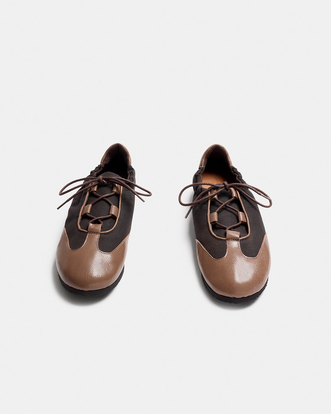 RALUCA BROWN WAX