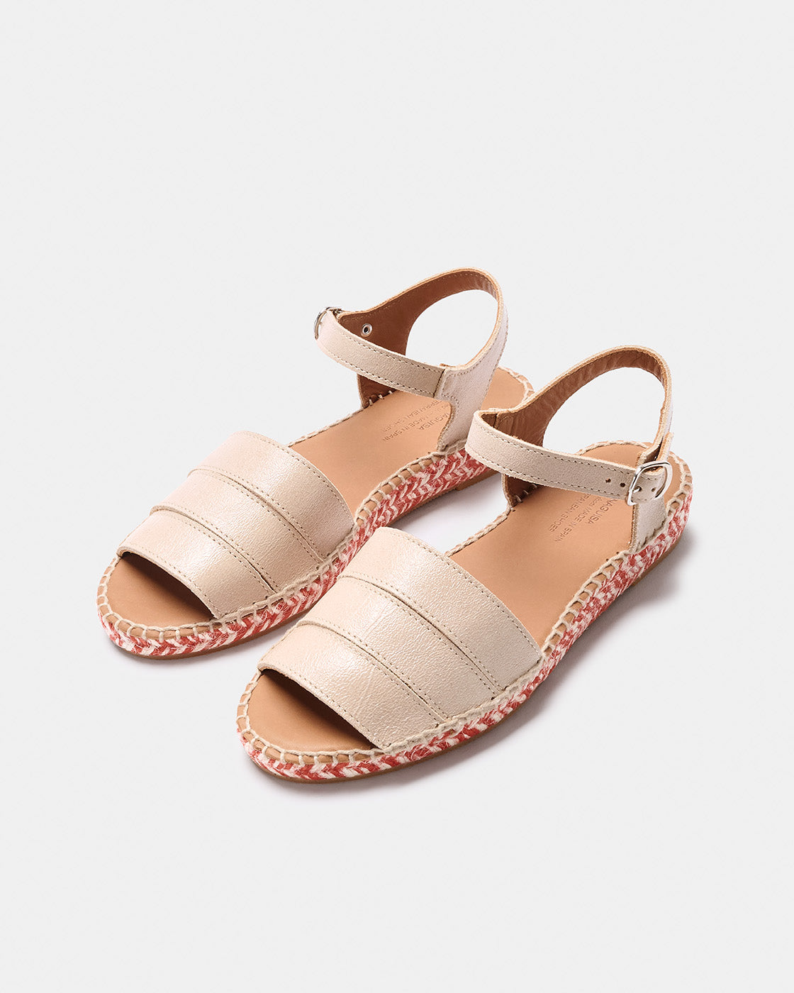 아라키스 토프 샤롤