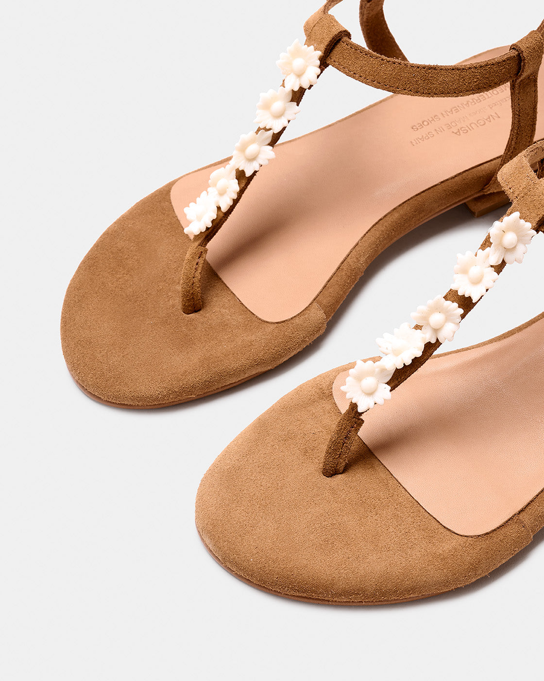 SAVINA FLOWER CAMEL-CRUDO