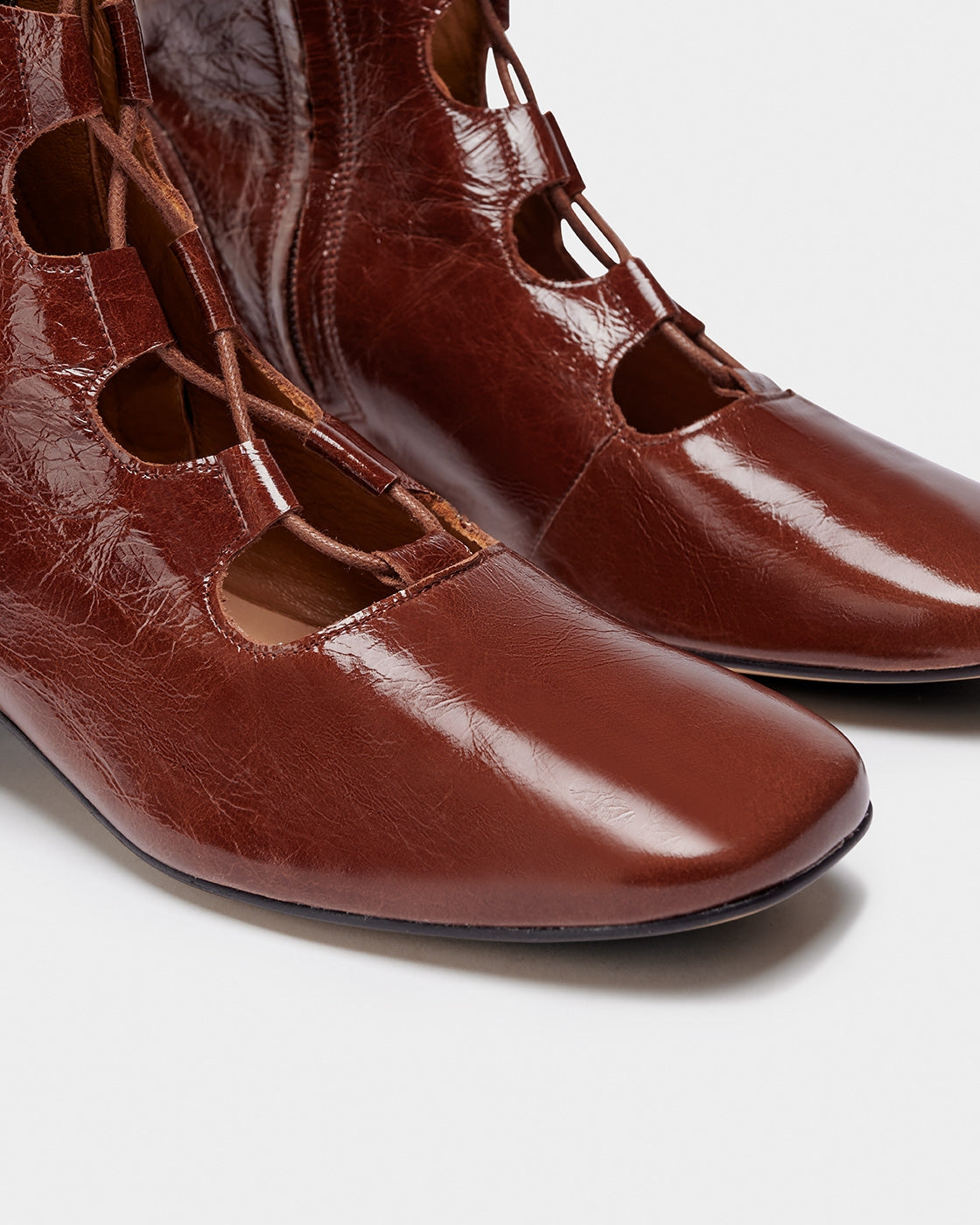 MUESTRA LUCY MARRON GLOSS