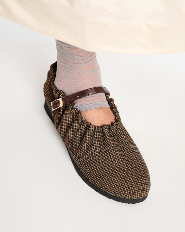 LEONORA MARRON TARTAN