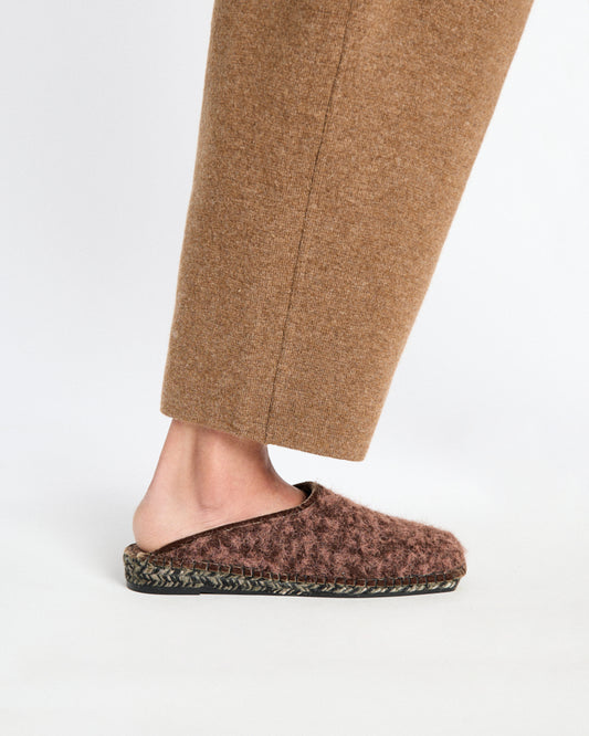 NAMO DARK BROWN BOUCLE