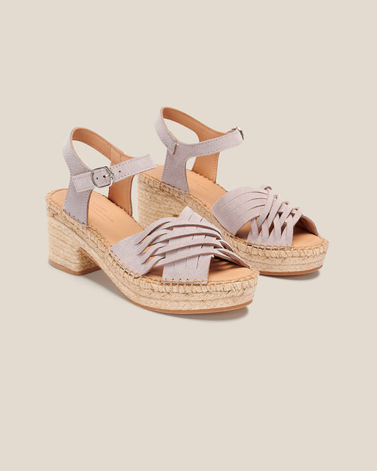 Hacana Mauve Archive